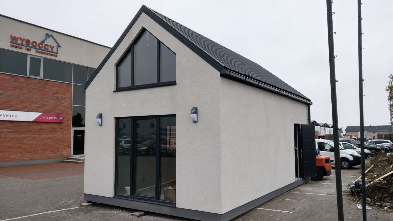 Zrealizowany nowoczesny dom modułowy ECO BUILD